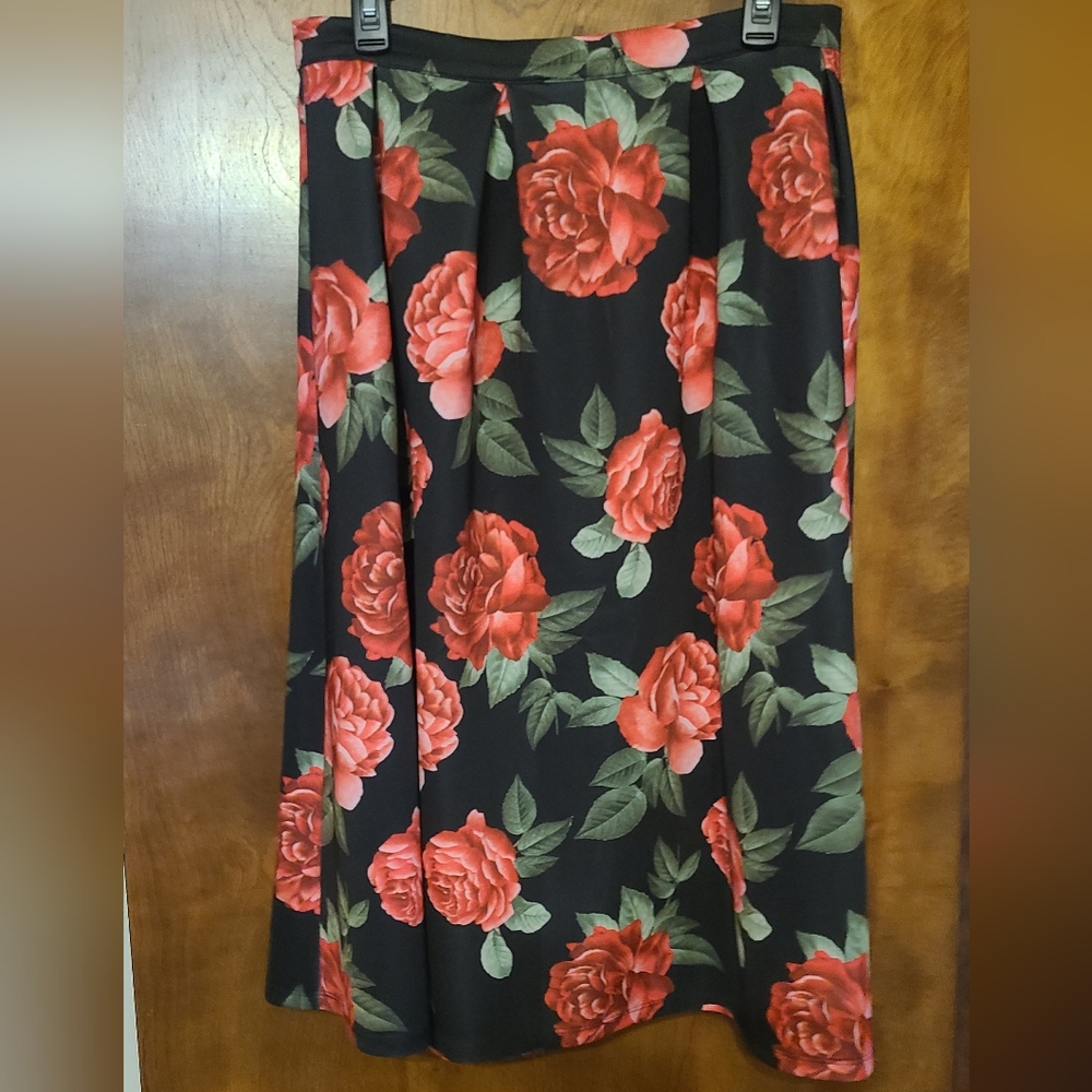 Forever 21 Floral Skirt